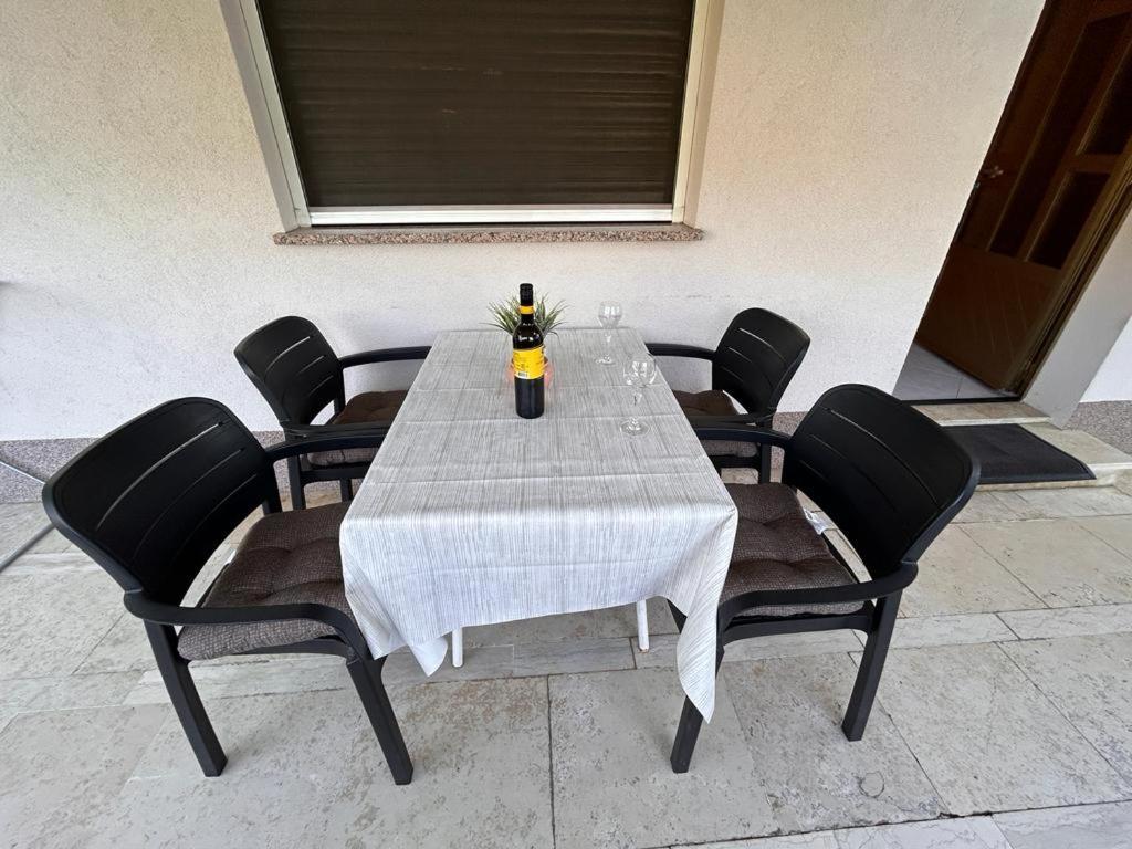 Apartment Near The Sea 650 غاباس المظهر الخارجي الصورة