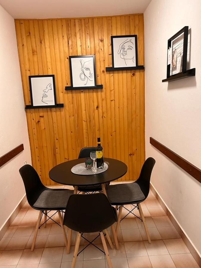 Apartment Near The Sea 650 غاباس المظهر الخارجي الصورة